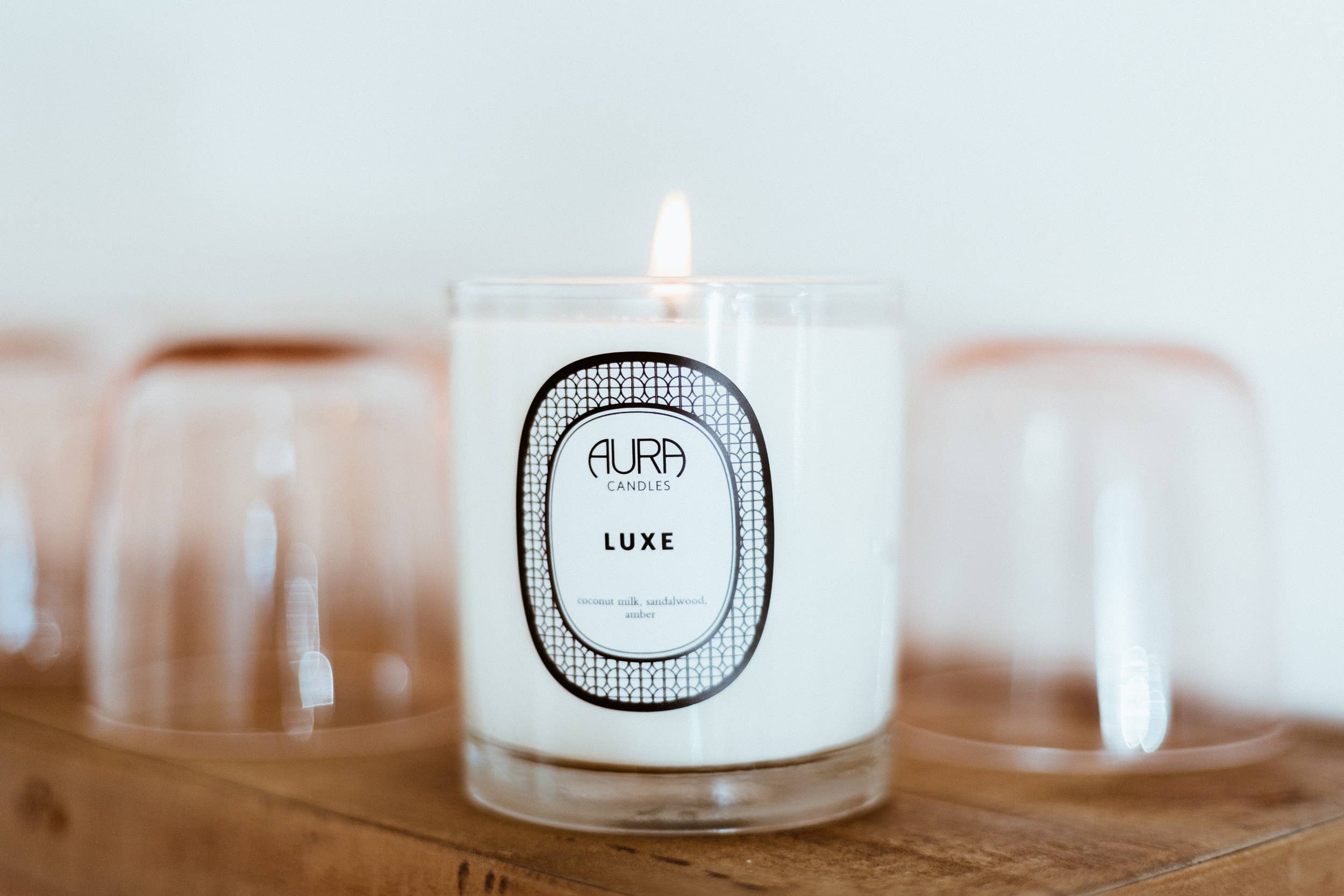 Coconut Milk and Sandalwood 8.5 ounce Candle - LUXE